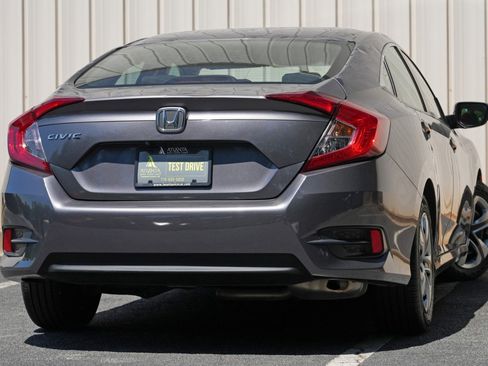 Used 2018 Honda Civic LX image 4