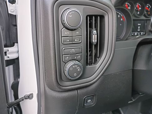 New 2026 Chevrolet Silverado 1500 W/T w/ WT Value Package image 22