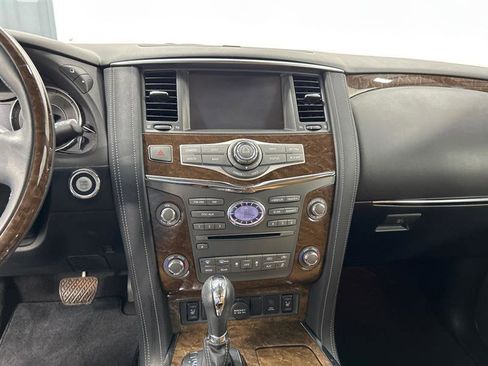 Used 2017 INFINITI QX80 Signature Edition image 25