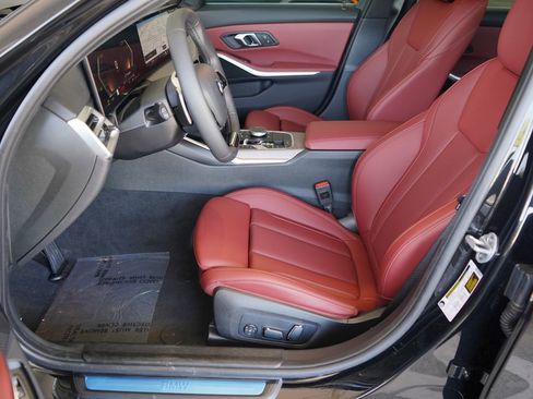 New 2026 BMW 330i Sedan w/ Convenience Package image 10