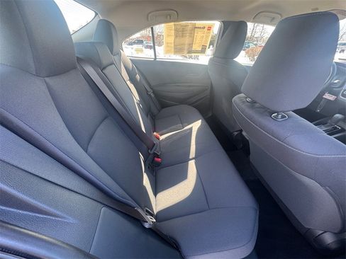 Used 2023 Toyota Corolla LE image 19