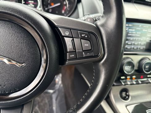 Used 2016 Jaguar F-TYPE Convertible image 16