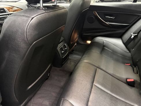 Used 2016 BMW 320i xDrive 320i xDrive image 38