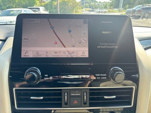 Used 2023 INFINITI QX80 Sensory w/ Cargo Package AWD/4WD image 19