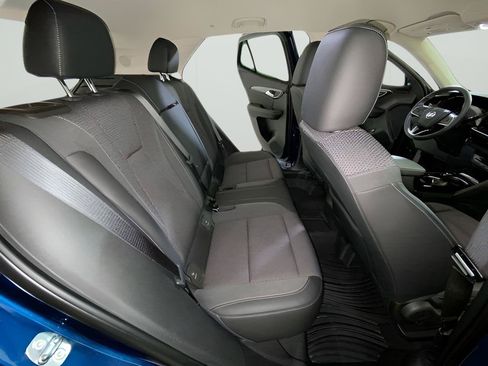 Used 2023 Buick Envision Preferred AWD/4WD image 36