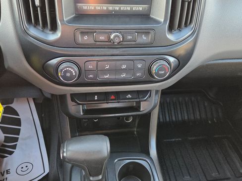 Used 2018 Chevrolet Colorado W/T image 26