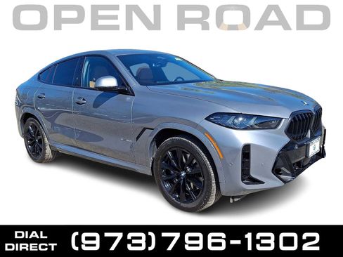 Certified 2024 BMW X6 xDrive40i w/ Premium Package AWD/4WD image 1