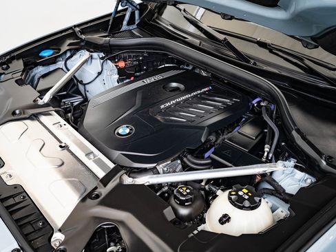 Used 2024 BMW X3 M40i w/ Premium Package image 37