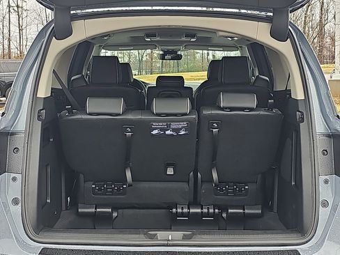New 2026 Honda Odyssey Touring image 13