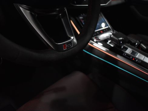 New 2026 Audi RS Q8 performance image 20