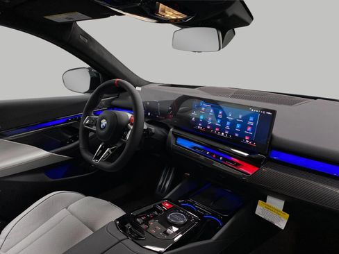 New 2027 BMW M5 Touring AWD/4WD image 19