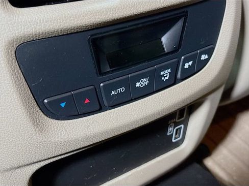 Used 2019 Honda Pilot EX-L image 25