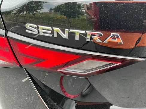 Used 2025 Nissan Sentra S FWD image 6