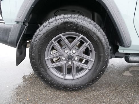 Used 2024 Jeep Wrangler Sport S image 11