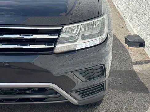 Used 2021 Volkswagen Tiguan SE w/ Panoramic Sunroof Package AWD/4WD image 5