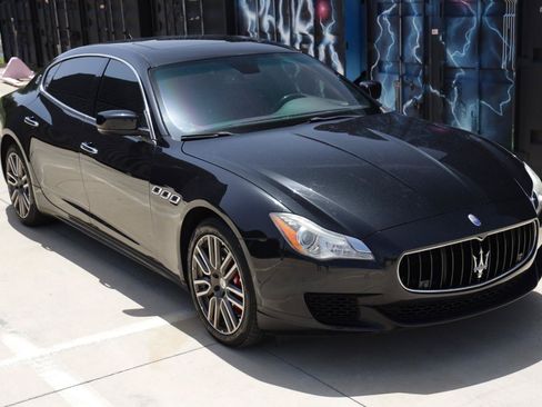 Used 2015 Maserati Quattroporte S Q4 AWD/4WD image 15