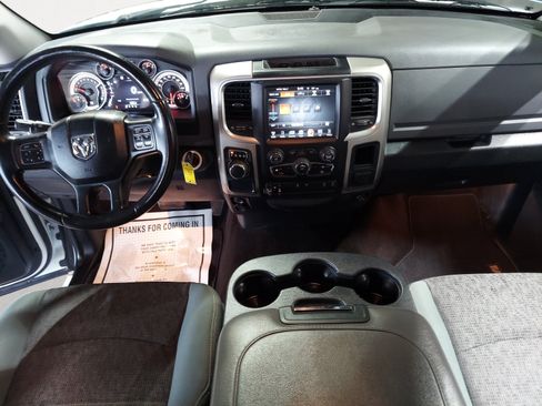 Used 2015 RAM 1500 Lone Star RWD image 3