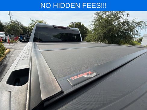 Used 2023 Chevrolet Silverado 1500 LT w/ Protection Package RWD image 8