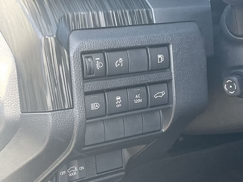 New 2026 Toyota 4Runner 4WD image 11