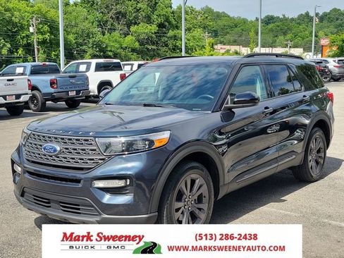 Used 2023 Ford Explorer XLT w/ Equipment Group 202A AWD/4WD image 1
