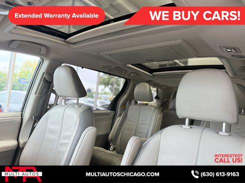 Used 2011 Toyota Sienna XLE image 23