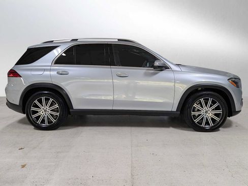 Used 2025 Mercedes-Benz GLE 350 4MATIC image 3
