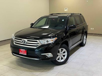 Used 2011 Toyota Highlander SE