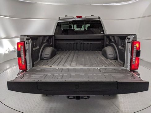 New 2025 Ford F250 Lariat w/ Lariat Ultimate Package image 24