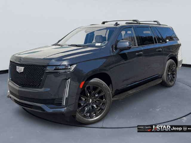 Used 2024 Cadillac Escalade ESV Sport Platinum w/ LPO, ONYX Package AWD/4WD image 1