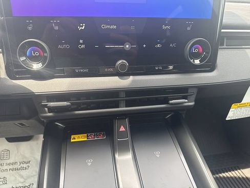 New 2026 Toyota C-HR AWD/4WD image 17