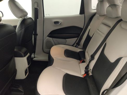 Used 2020 Jeep Compass Limited FWD image 18