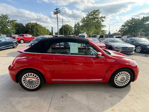 Used 2014 Volkswagen Beetle 2.5 FWD image 7