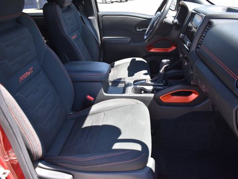 Used 2023 Nissan Frontier Pro-X w/ Technology Package RWD image 11