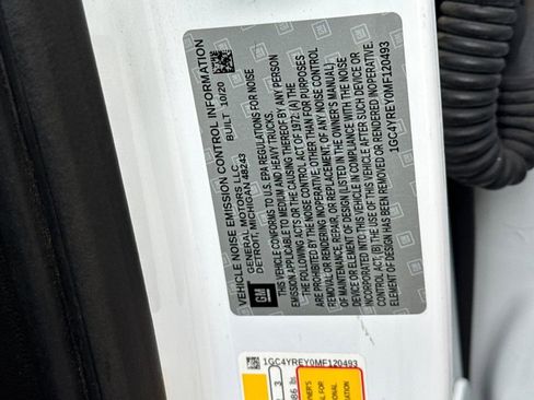 Used 2021 Chevrolet Silverado 2500 High Country w/ Z71 Off-Road Package image 37