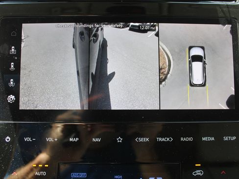Used 2024 Hyundai Tucson Limited AWD/4WD image 60