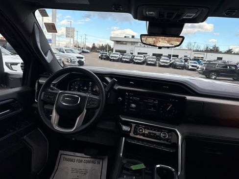 Used 2024 GMC Sierra 2500 Denali w/ Denali Reserve Package image 15