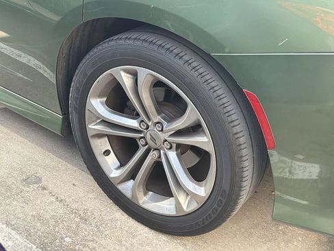 Used 2020 Dodge Charger R/T RWD image 5