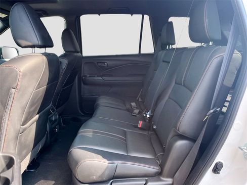 Used 2023 Honda Passport TrailSport image 25