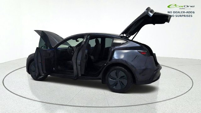 Used 2026 Tesla Model Y Long Range RWD image 16