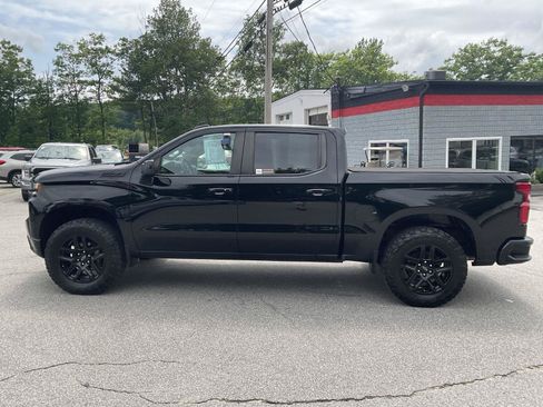 Used 2021 Chevrolet Silverado 1500 RST w/ LPO, Blackout Package AWD/4WD image 2