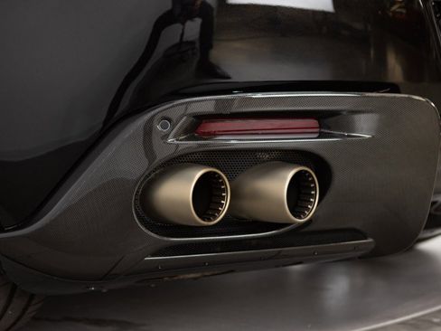 Certified 2021 Ferrari Roma image 31