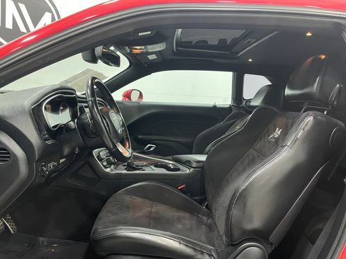 Used 2016 Dodge Challenger R/T Scat Pack w/ Leather Interior Group image 13