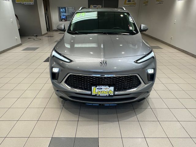 Used 2024 Buick Encore GX Avenir w/ Avenir Technology Package AWD/4WD image 26