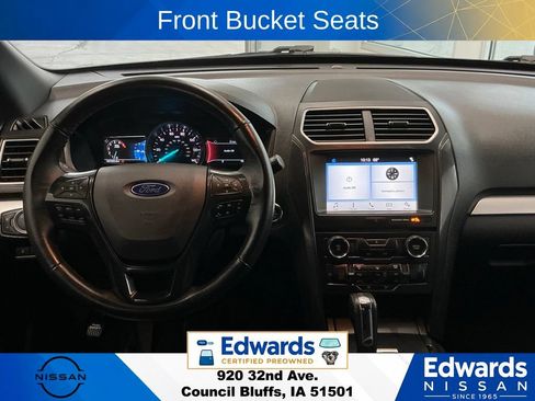 Used 2017 Ford Explorer XLT w/ Equipment Group 201A FWD image 21