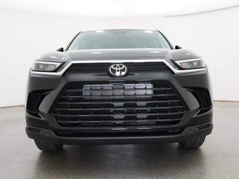 New 2026 Toyota Grand Highlander XLE image 64
