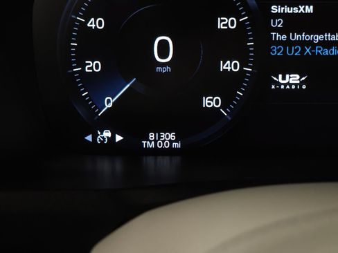 Used 2020 Volvo XC90 T5 Momentum AWD/4WD image 19