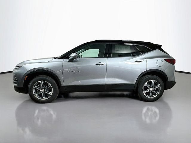 New 2026 Chevrolet Blazer LT w/ Convenience Package AWD/4WD image 4