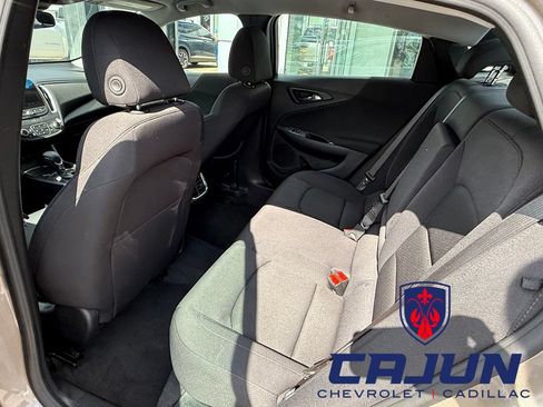 Used 2024 Chevrolet Malibu LT FWD image 25