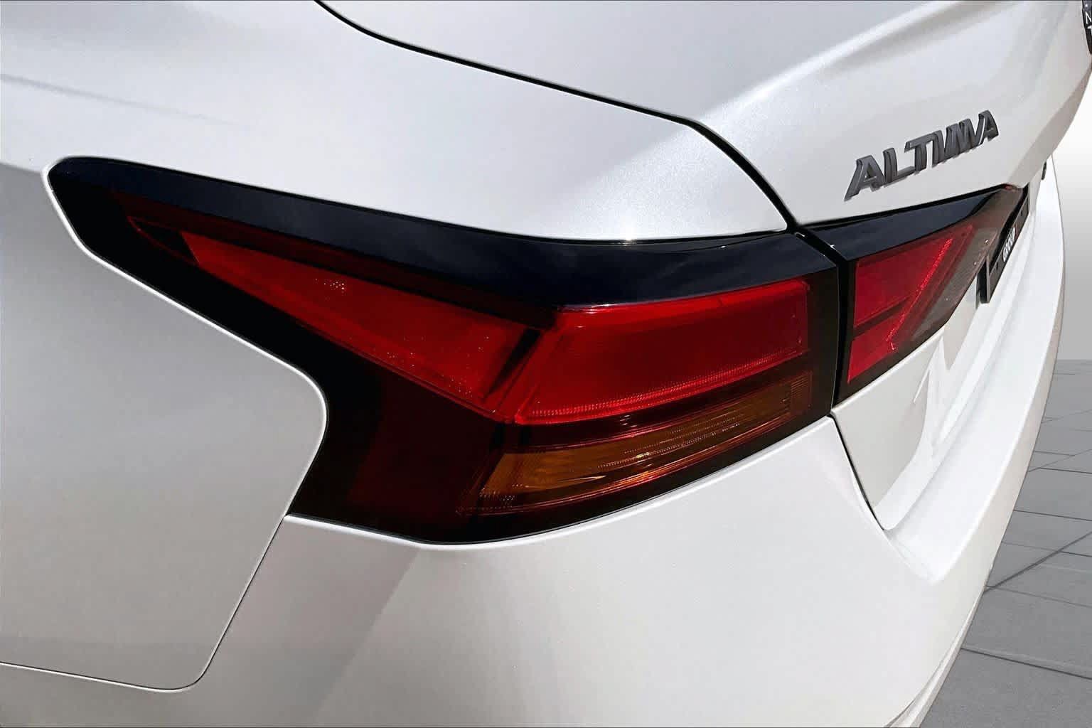 Certified 2025 Nissan Altima 2.5 SL AWD/4WD image 28