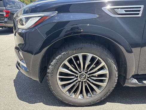 Used 2021 INFINITI QX80 Sensory w/ Cargo Package AWD/4WD image 19